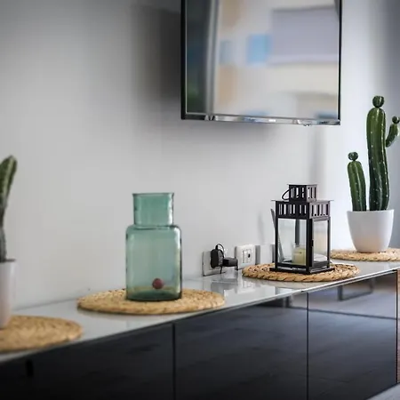 138 Los Angeles, Los Cristianos Close To The Ocean *